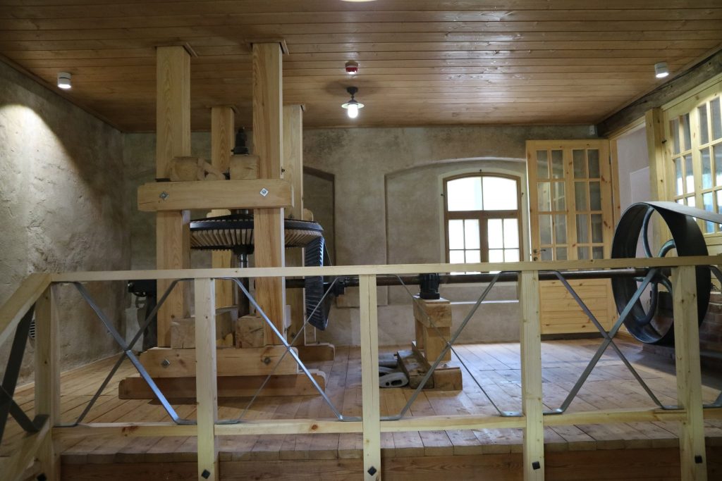 staklės