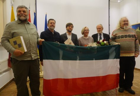 Liudvika su apdovanotaisiais