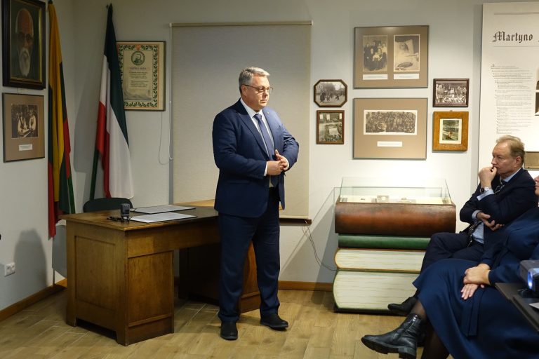 Meras kalba tilžės aktas