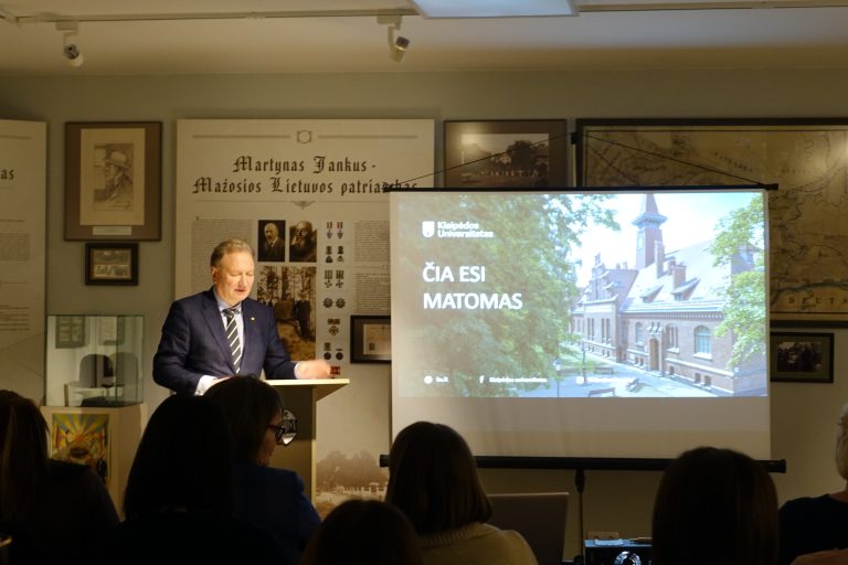 Razbadauskas pristato KU