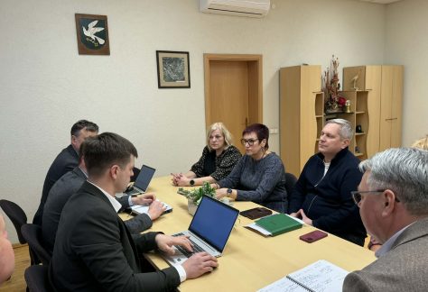 seniūnai