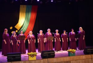 kovo 11 gluosnė