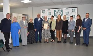 Visi su Liudvikos apdovanijimu