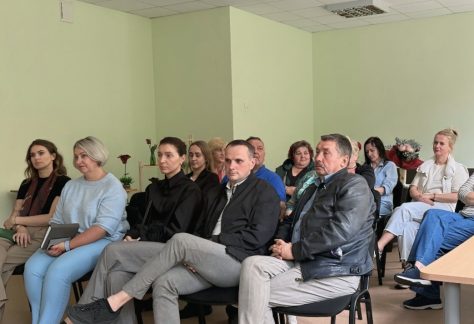 stebėtojaiu